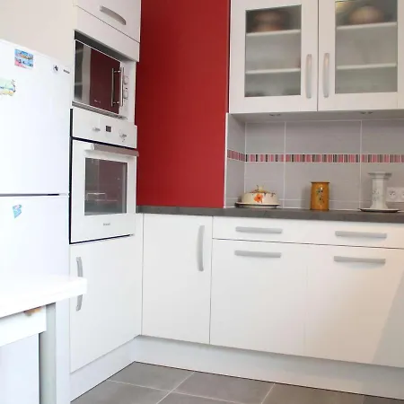 Maison Au Calme, Proche Et Port, Parking Prive - Fr-1-246a-101