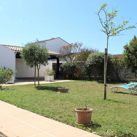 Maison Au Calme, Proche Et Port, Parking Prive - Fr-1-246a-101 Feriehus